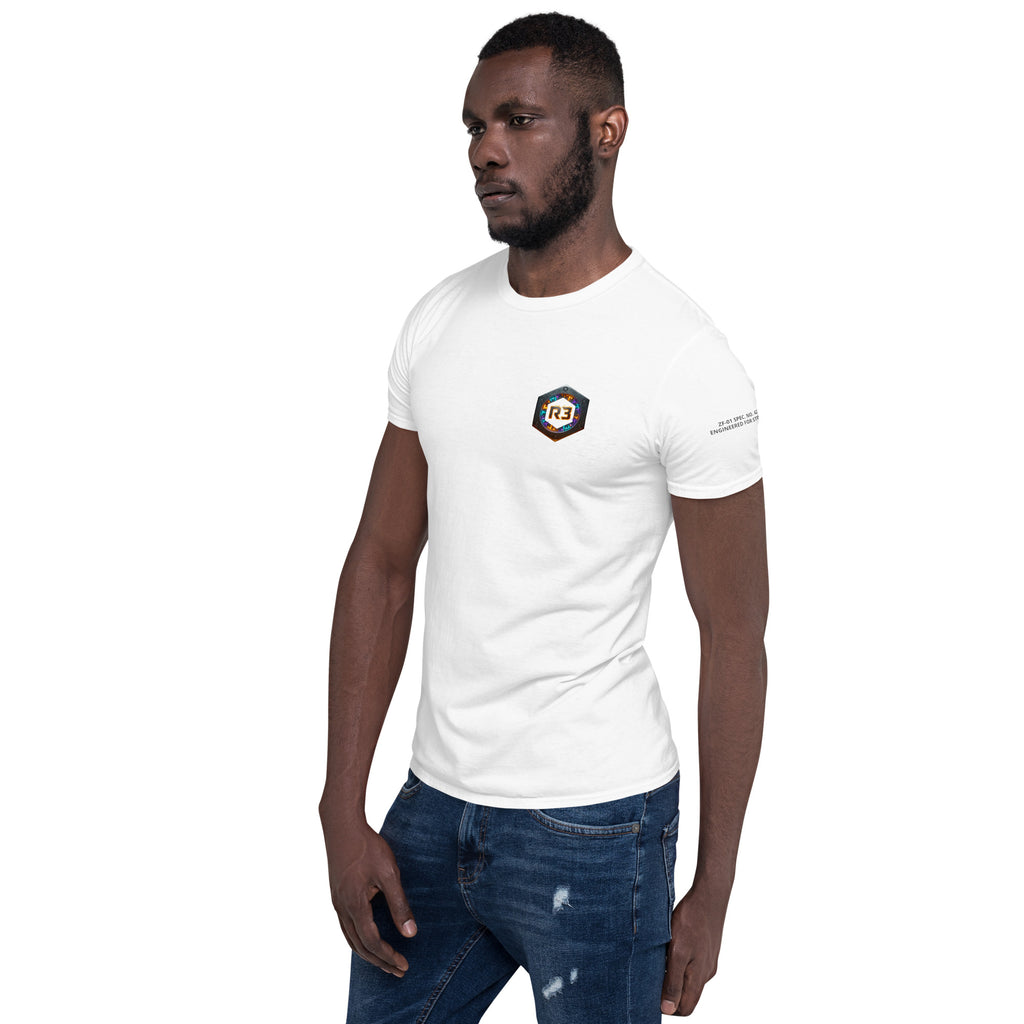 Man wearing a white t-shirt with a R3 logo 