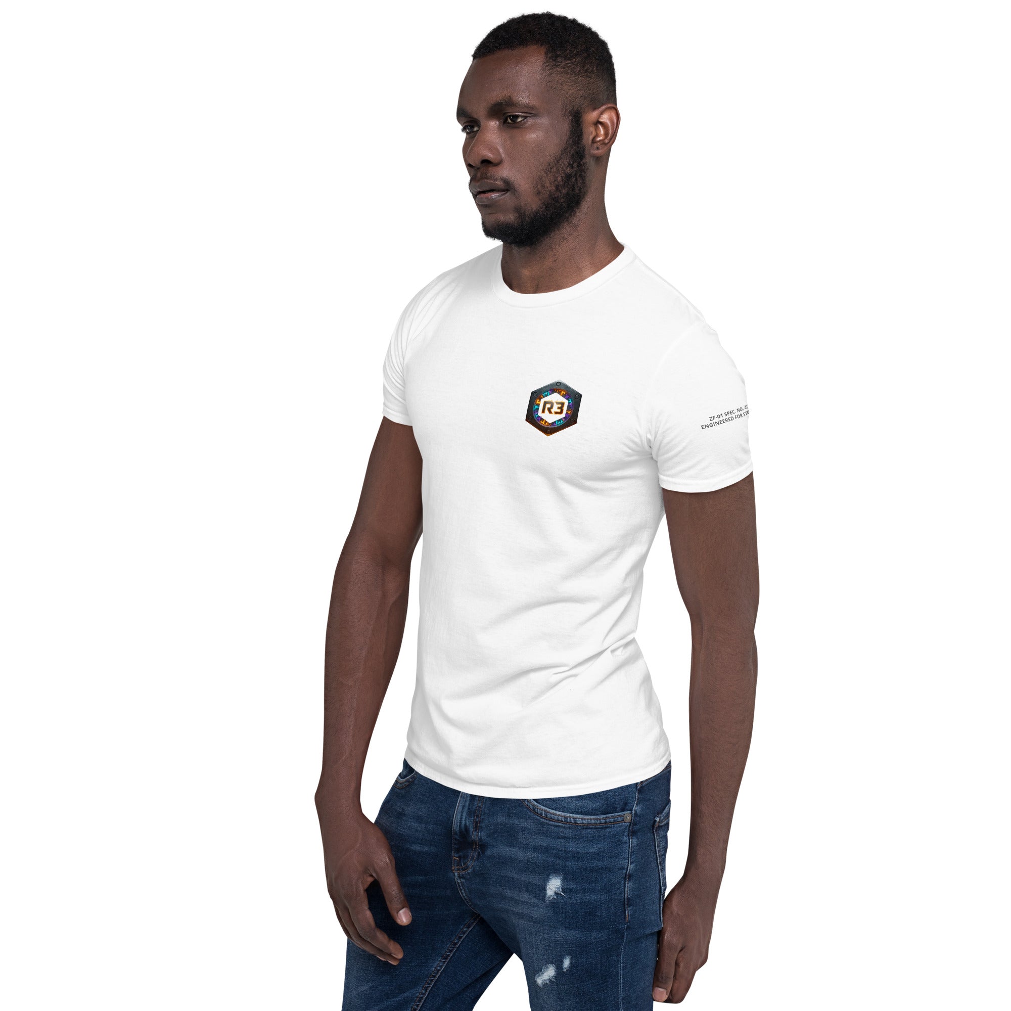 Man wearing a white t-shirt with a R3 logo 